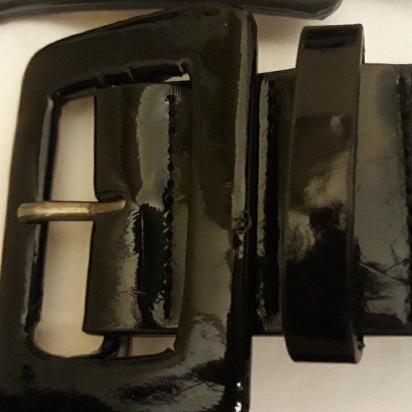 3 Gently Used Patent Leather Belts. Measuring between 40-45" - Picture 2 of 8